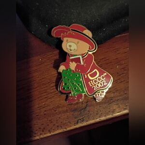 Vintage HCCCC 2002 Bear Lapel Pin
